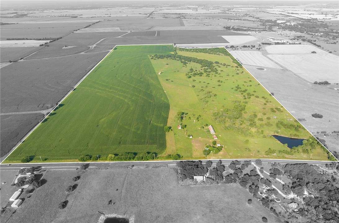 159.76 Acres of Agricultural Land with Home for Sale in Crawford, Texas
