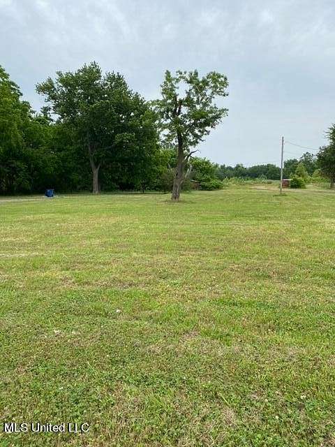 7.9 Acres of Improved Commercial Land for Sale in Olive Branch, Mississippi