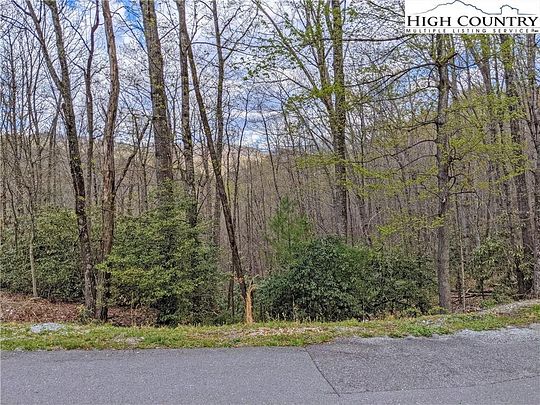 1.4 Acres of Residential Land for Sale in Deep Gap, North Carolina