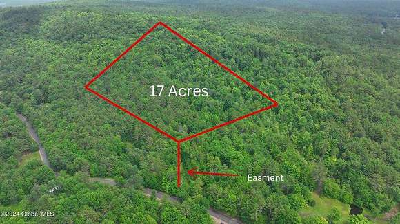 17 Acres of Recreational Land for Sale in Corinth, New York