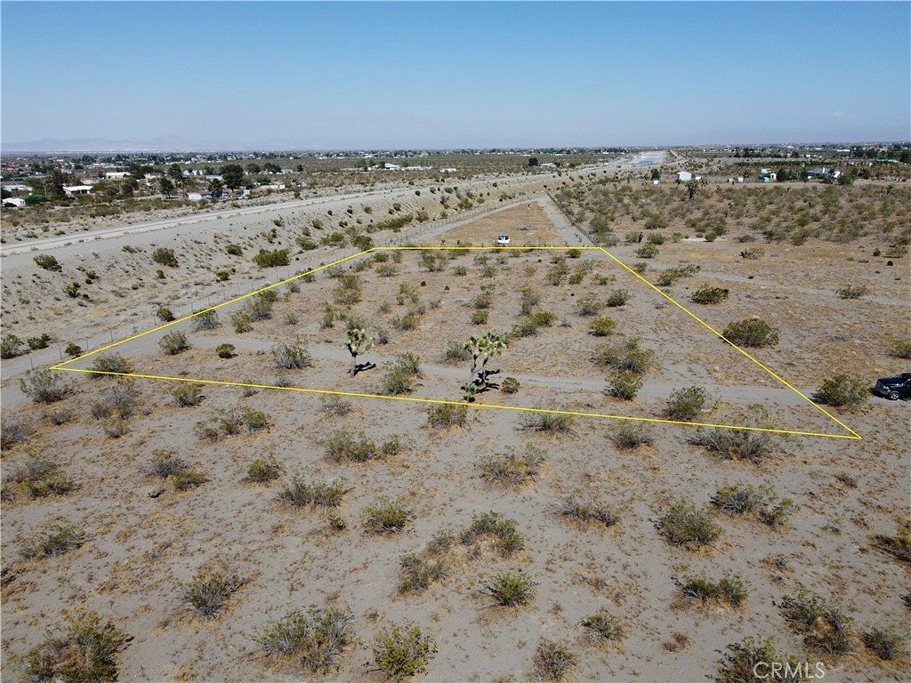 1.5 Acres of Residential Land for Sale in Phelan, California