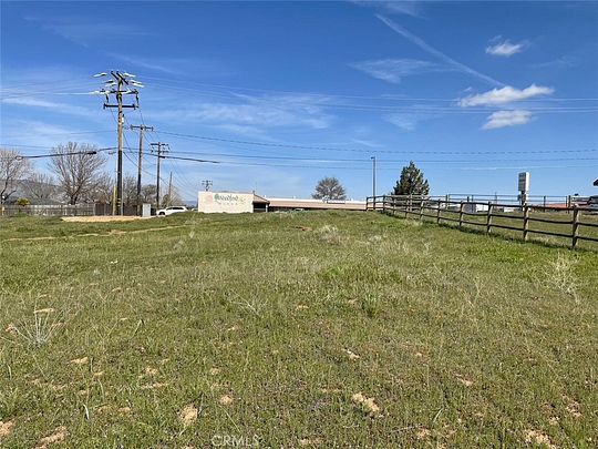 1.32 Acres of Commercial Land for Sale in Tehachapi, California