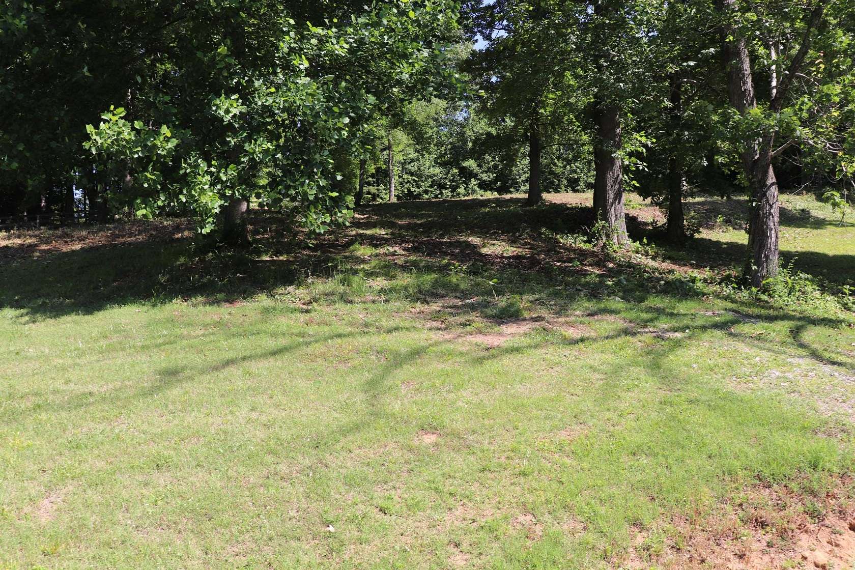 1.02 Acres of Residential Land for Sale in Tompkinsville, Kentucky