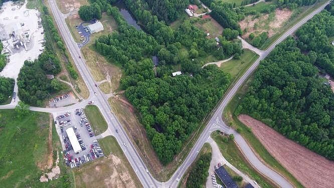 12.8 Acres of Commercial Land for Sale in Cleveland, Georgia