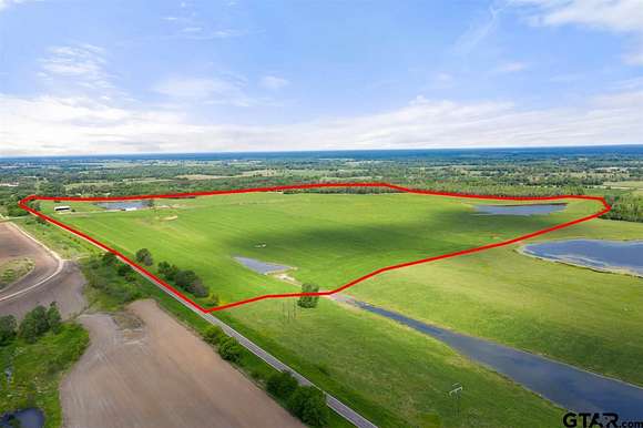 251 Acres of Land for Sale in Mount Pleasant, Texas