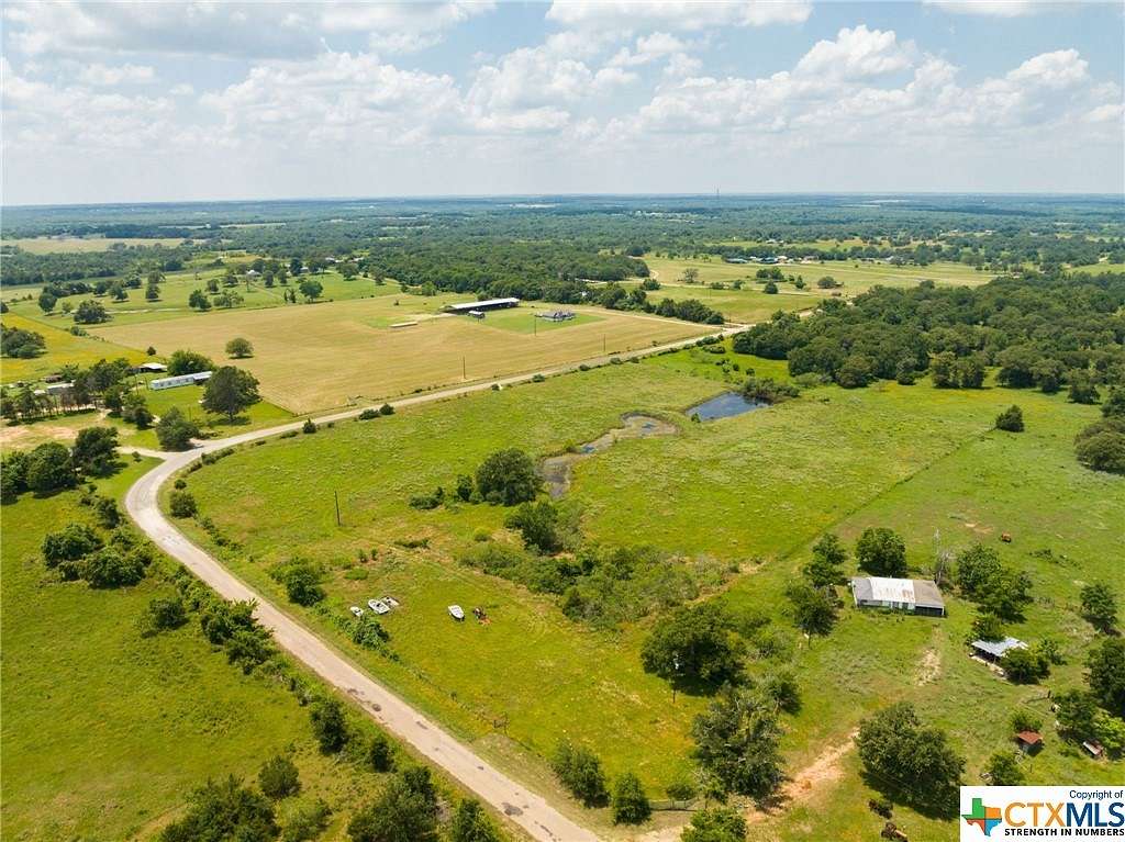 11 Acres of Land for Sale in Milano, Texas