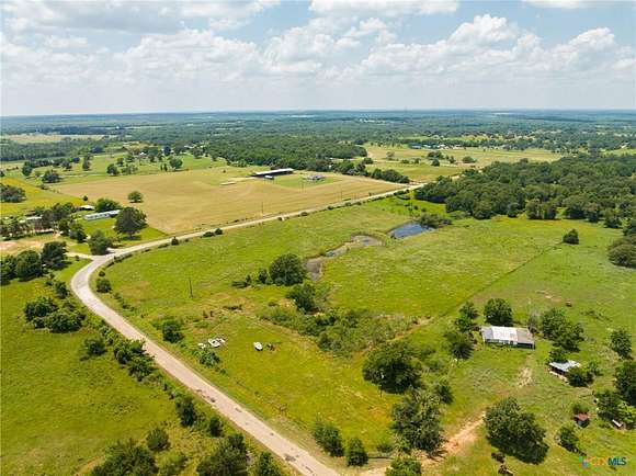11 Acres of Land for Sale in Milano, Texas