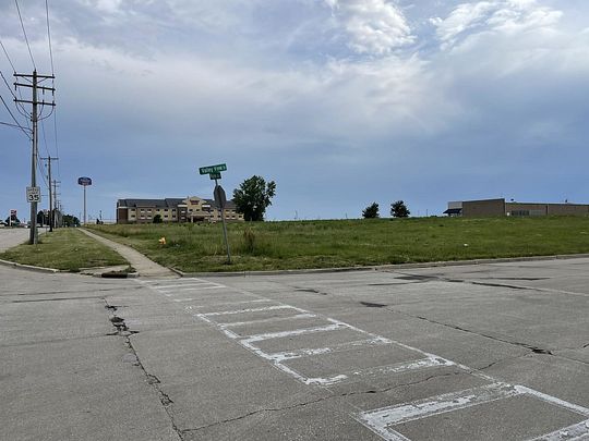 1.4 Acres of Commercial Land for Sale in Bloomington, Illinois