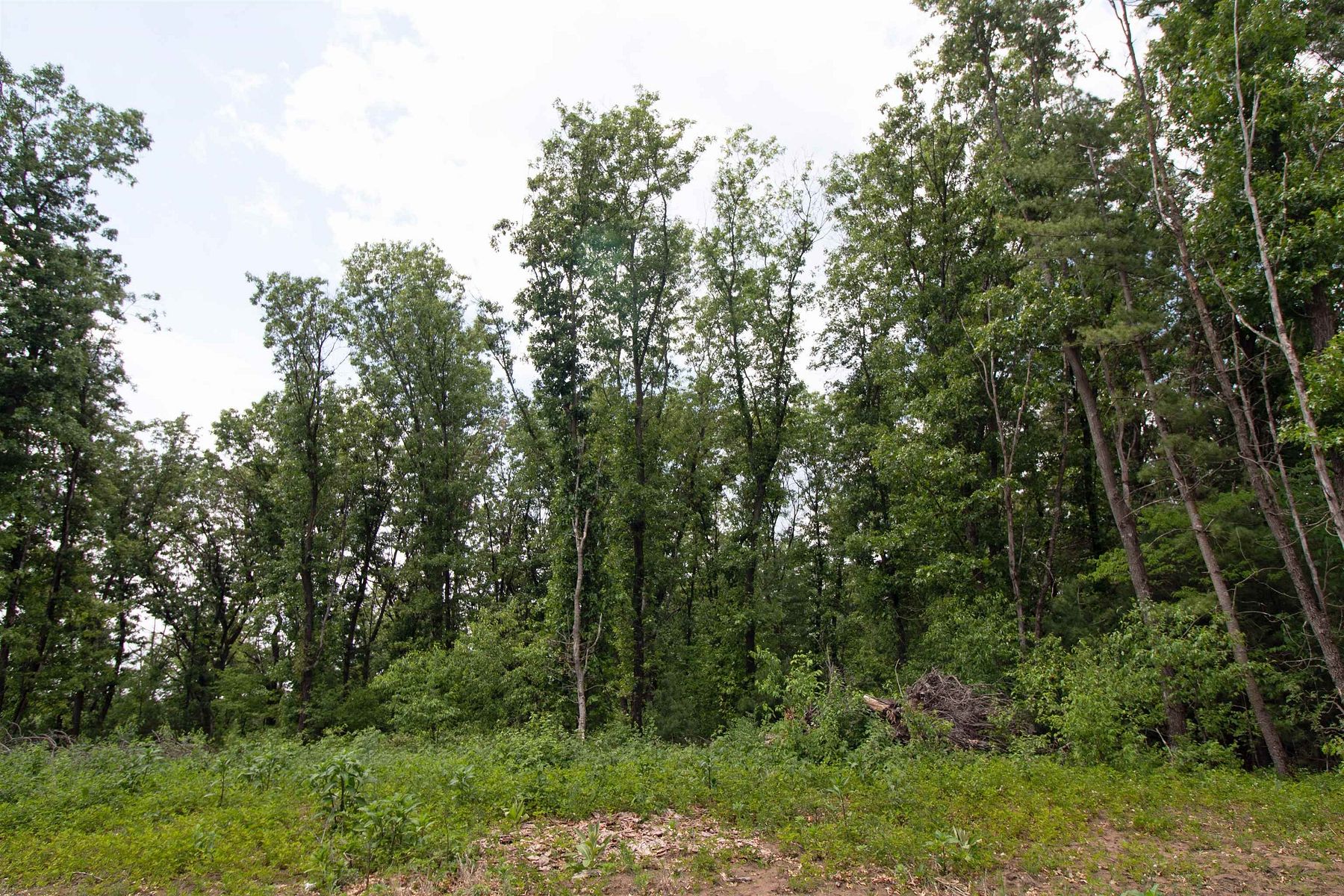 2 Acres of Residential Land for Sale in Spring Green, Wisconsin