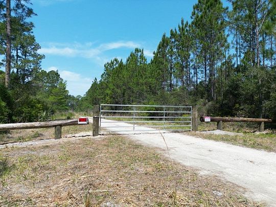 13.9 Acres of Recreational Land for Sale in Cedar Key, Florida