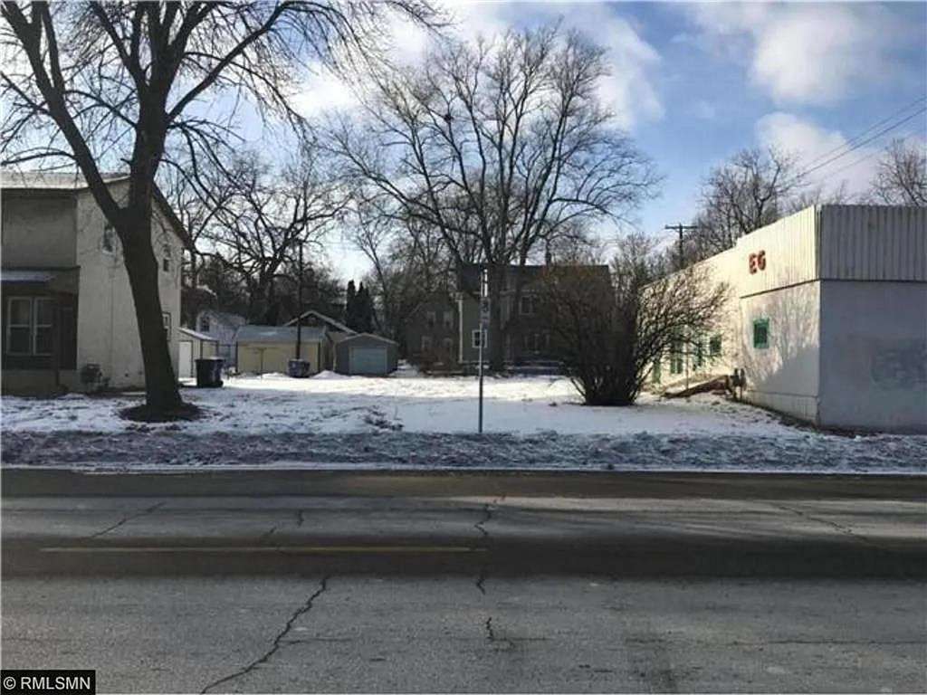 0.12 Acres of Residential Land for Sale in Minneapolis, Minnesota