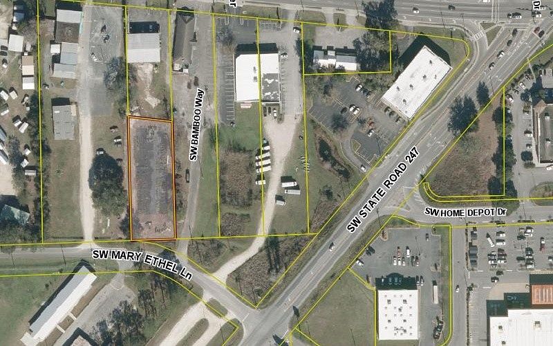 0.62 Acres of Commercial Land for Sale in Lake City, Florida