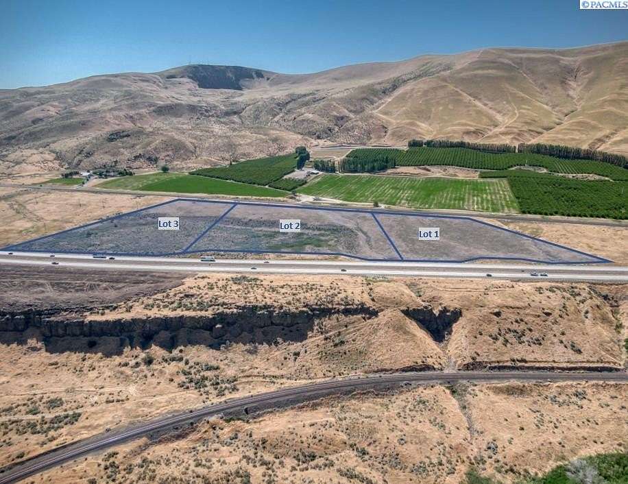 6.3 Acres of Residential Land for Sale in Benton City, Washington