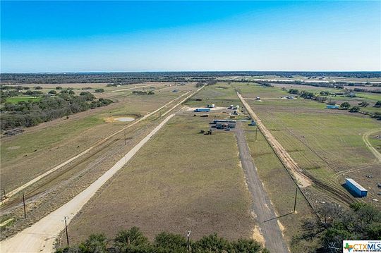 30 Acres of Agricultural Land for Sale in Florence, Texas