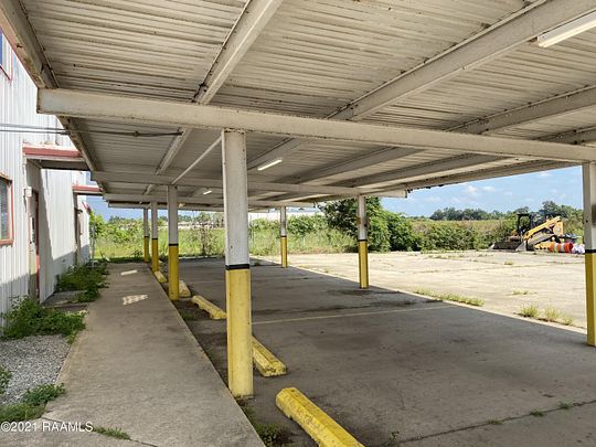 4.3 Acres of Commercial Land for Sale in New Iberia, Louisiana
