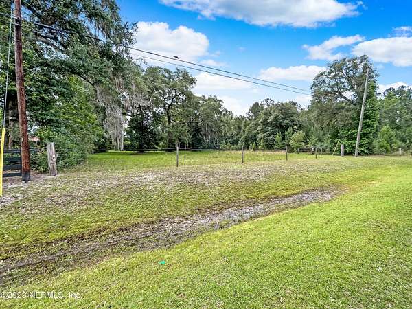 147 Acres of Land for Sale in Middleburg, Florida