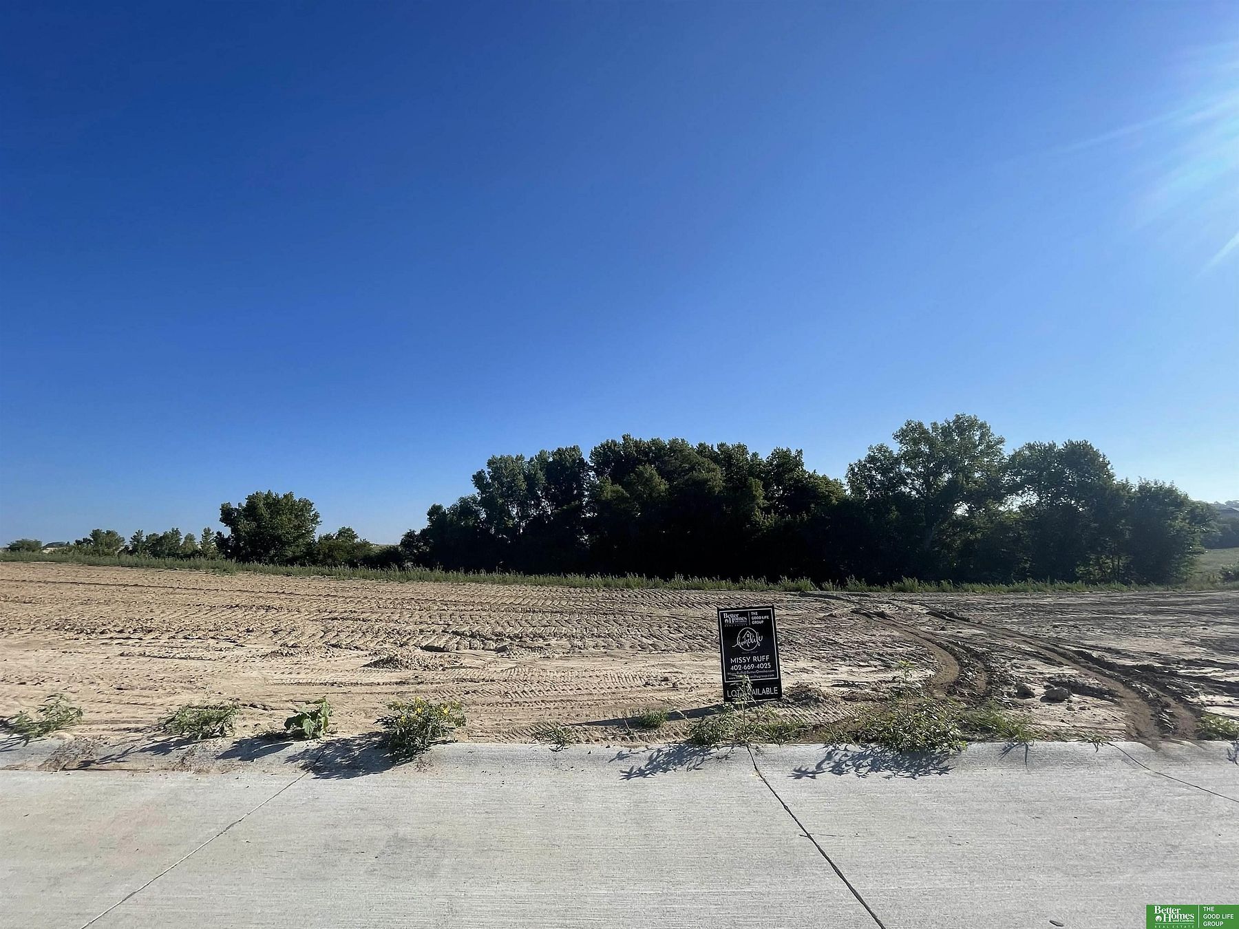 0.88 Acres of Residential Land for Sale in Gretna, Nebraska