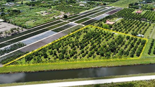 5 Acres of Agricultural Land for Sale in Miami, Florida