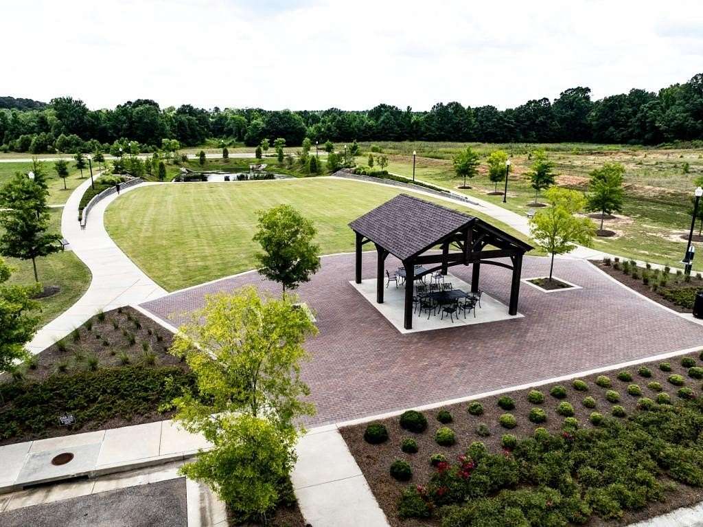 0.55 Acres of Residential Land for Sale in Starkville, Mississippi