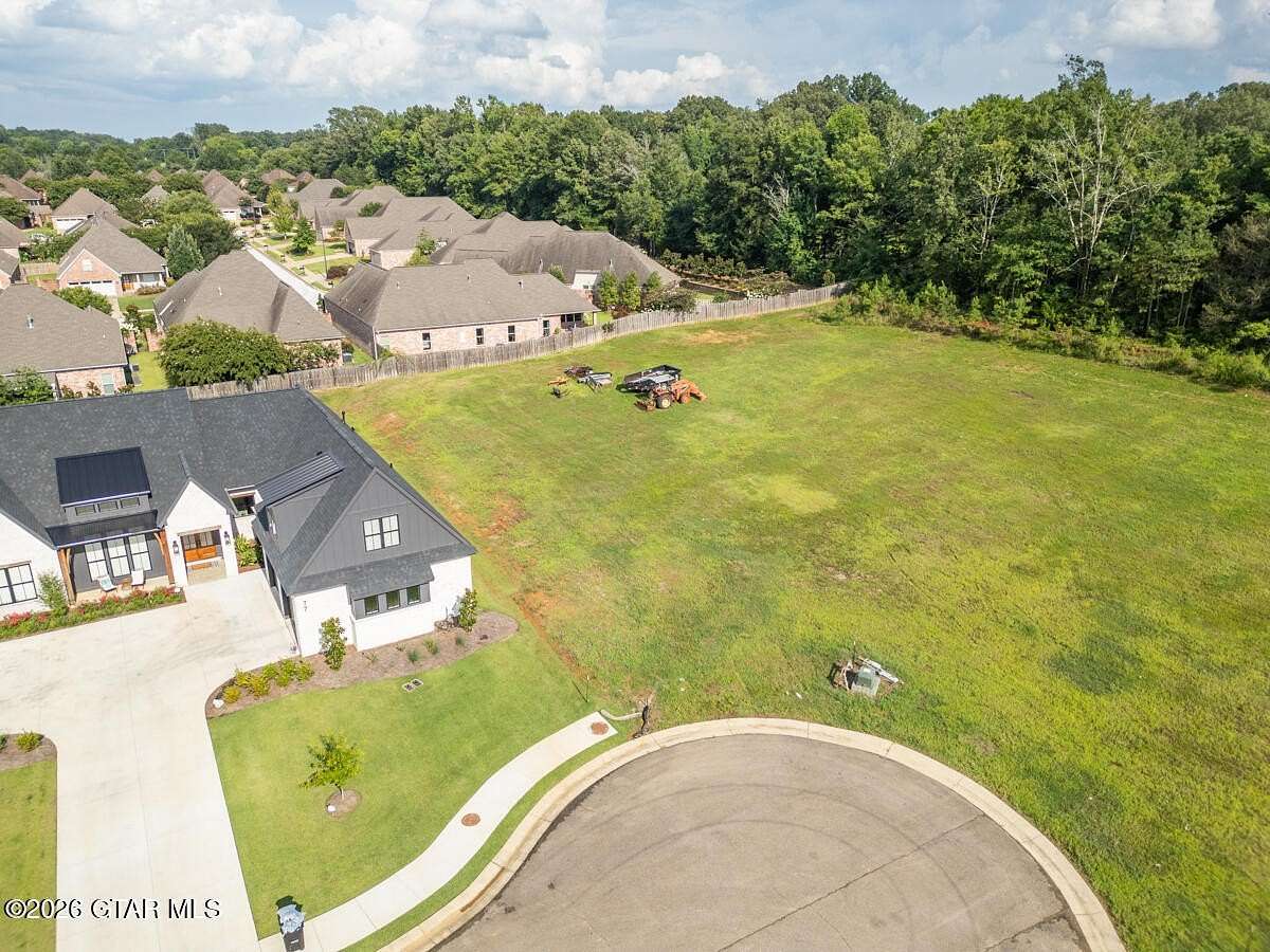0.49 Acres of Residential Land for Sale in Starkville, Mississippi