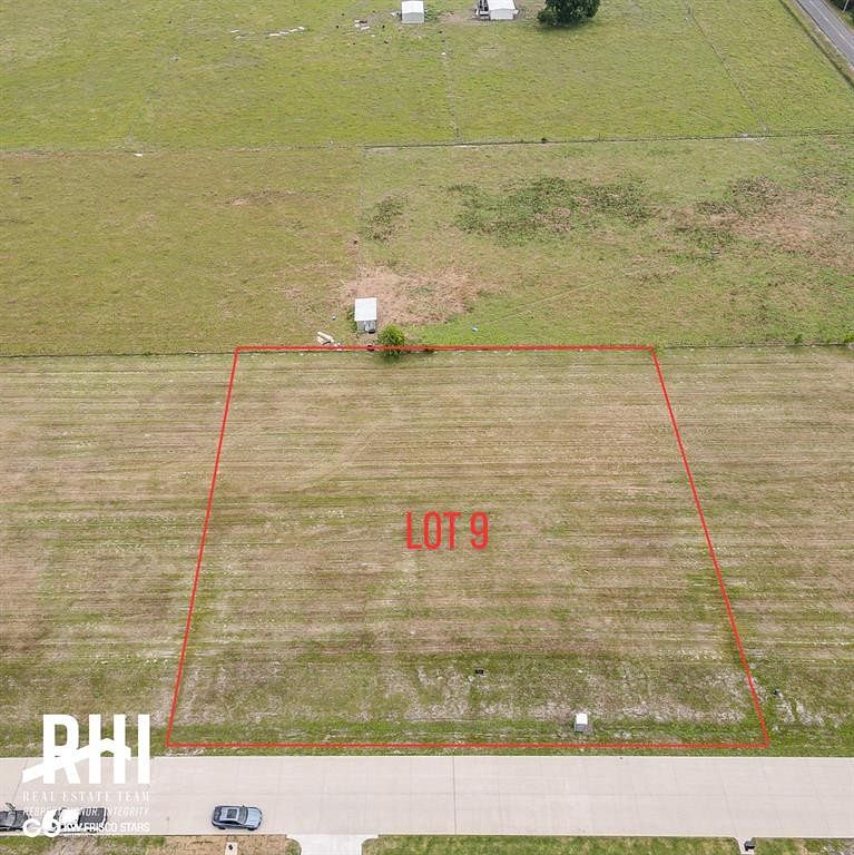1 Acre of Residential Land for Sale in Farmersville, Texas