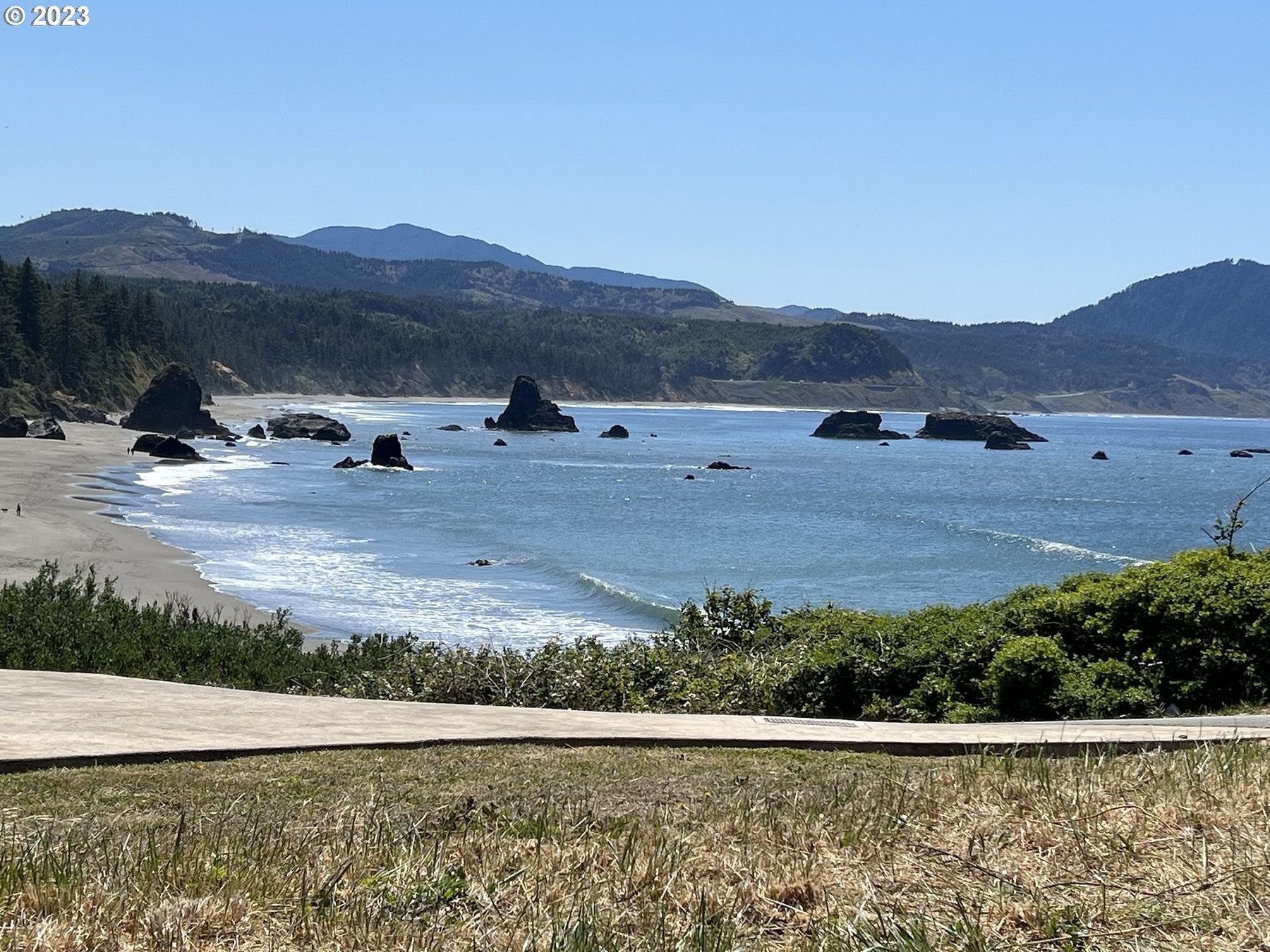 0.11 Acres of Mixed-Use Land for Sale in Port Orford, Oregon