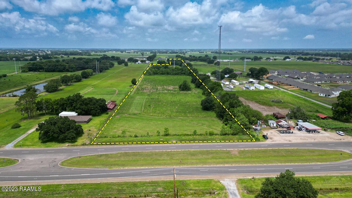 6.3 Acres of Residential Land for Sale in Maurice, Louisiana