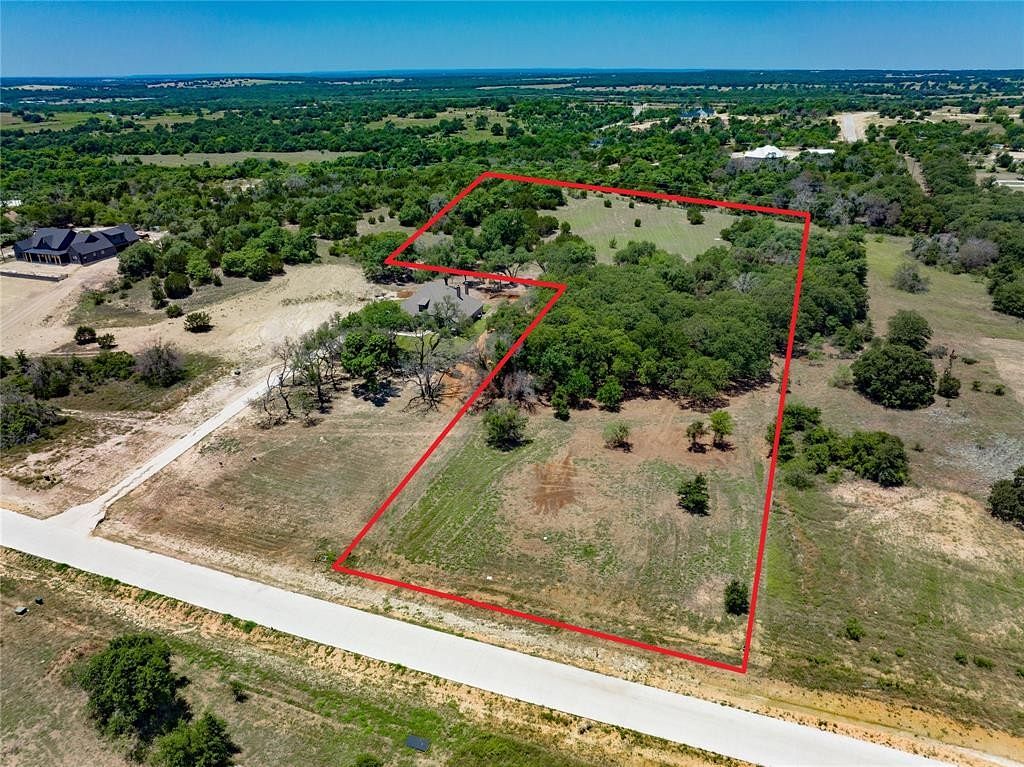 5 Acres of Residential Land for Sale in Poolville, Texas