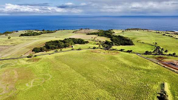 75.9 Acres of Agricultural Land for Sale in Haʻikū, Hawaii