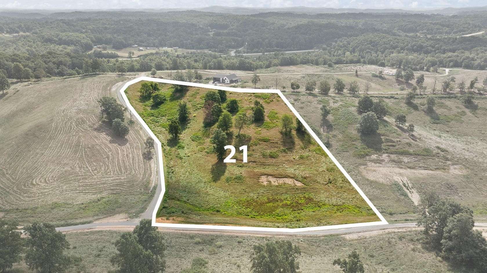 6.19 Acres of Land for Sale in London, Kentucky