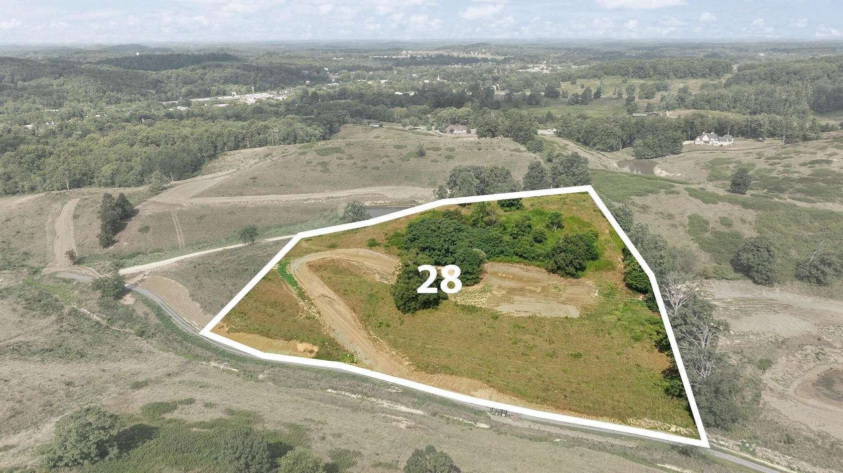 12 Acres of Land for Sale in London, Kentucky
