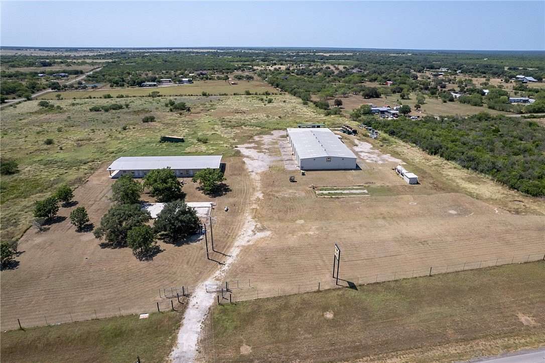 21.6 Acres of Improved Land for Sale in Beeville, Texas