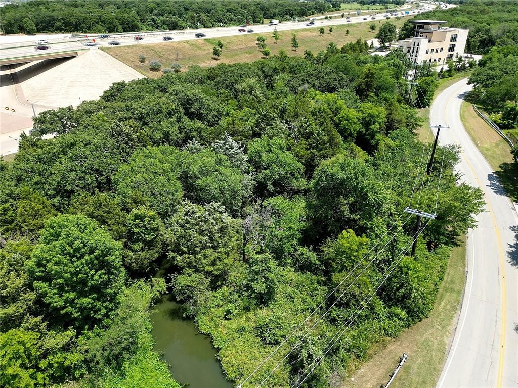 1.3 Acres of Land for Sale in Southlake, Texas