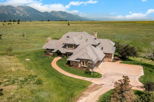 162 Acres of Land for Sale in Boulder, Colorado