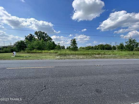 3 Acres of Residential Land for Sale in Lafayette, Louisiana