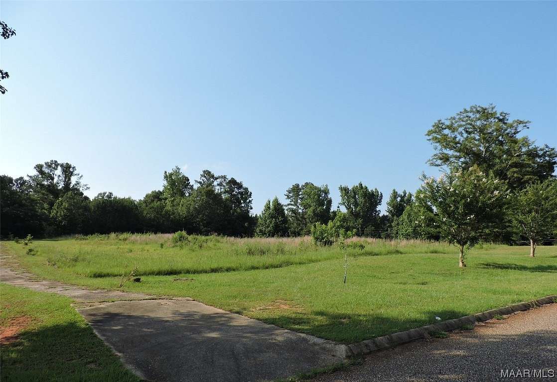 1.36 Acres of Residential Land for Sale in Greenville, Alabama