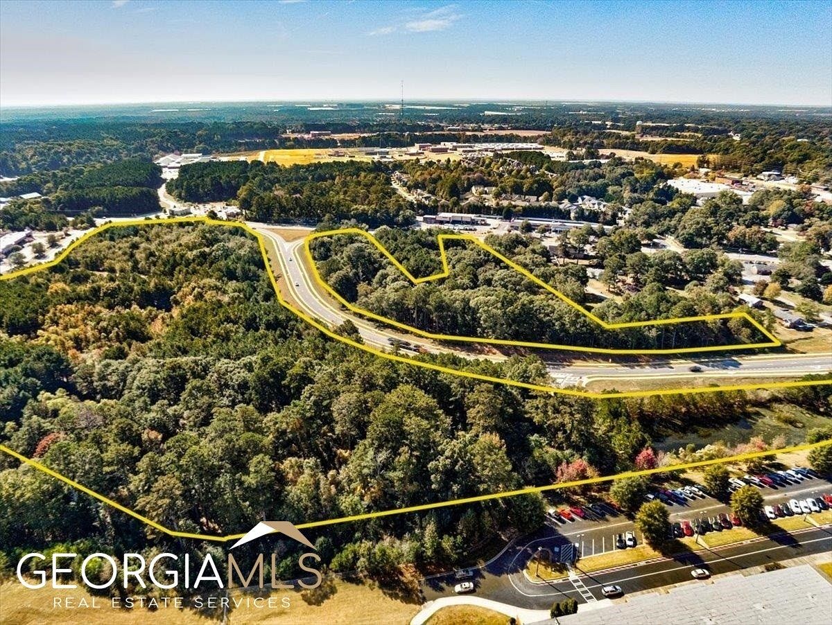 21.52 Acres of Commercial Land for Sale in McDonough, Georgia