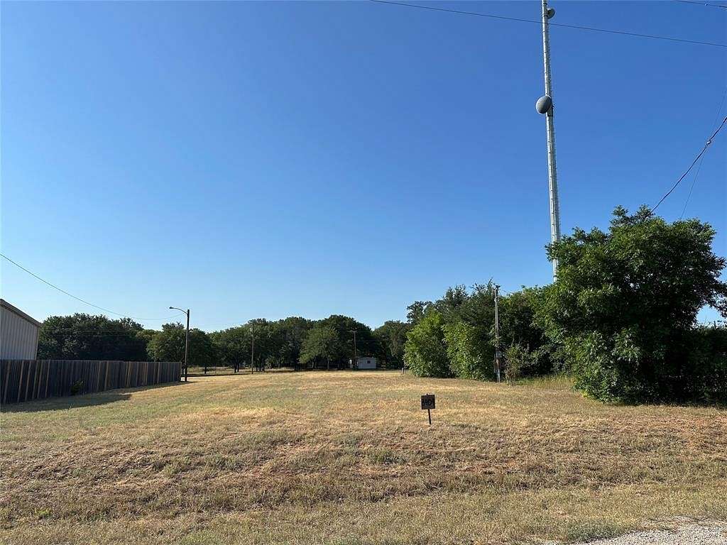0.26 Acres of Commercial Land for Sale in Granbury, Texas
