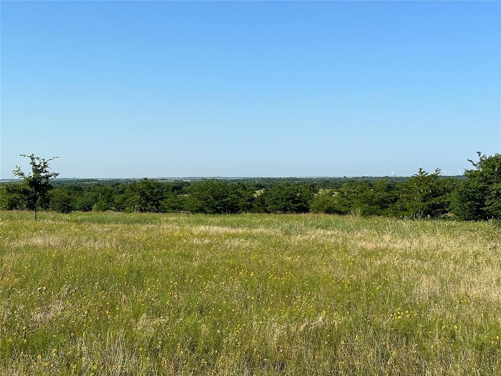 12.7 Acres of Land for Sale in Gainesville, Texas