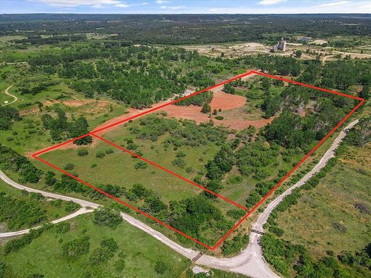 20 Acres of Recreational Land & Farm for Sale in Cleburne, Texas