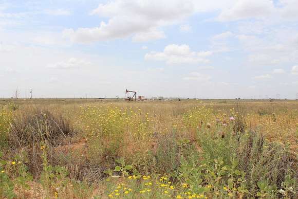 85.746 Acres of Land for Sale in Levelland, Texas