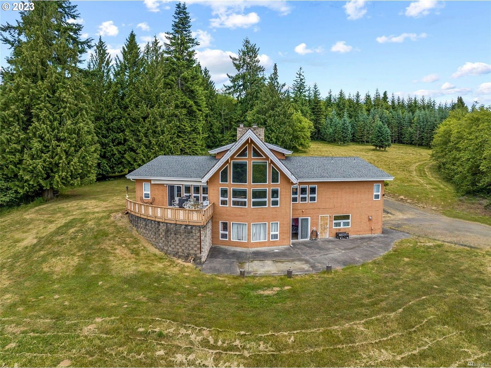 94.5 Acres of Land with Home for Sale in Longview, Washington
