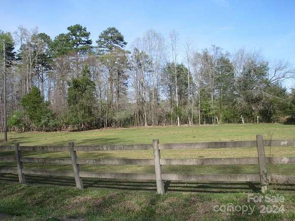75.6 Acres of Agricultural Land for Sale in Clover, South Carolina