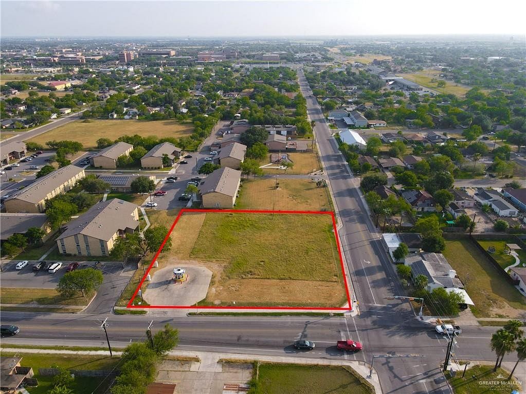0.92 Acres of Commercial Land for Sale in Edinburg, Texas