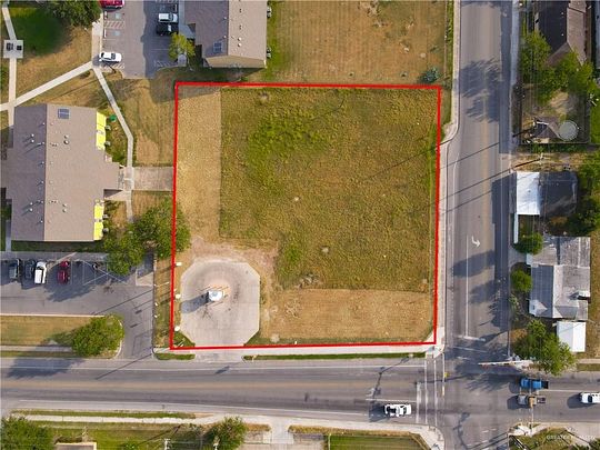 0.92 Acres of Commercial Land for Sale in Edinburg, Texas