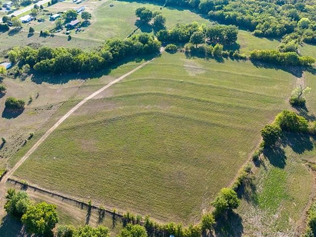 11 Acres of Land for Sale in Checotah, Oklahoma