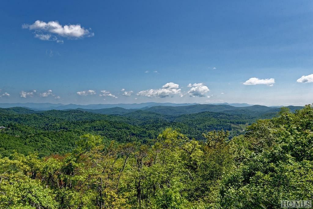 0.81 Acres of Residential Land for Sale in Highlands, North Carolina