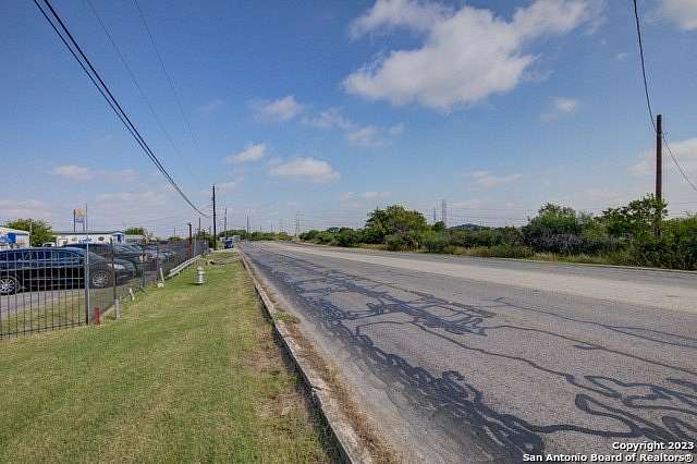 21.11 Acres of Commercial Land for Sale in Live Oak, Texas