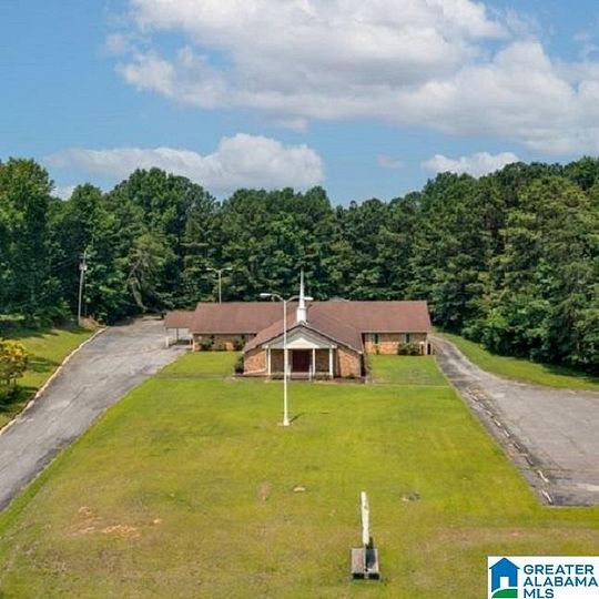9 Acres of Improved Mixed-Use Land for Sale in Pleasant Grove, Alabama