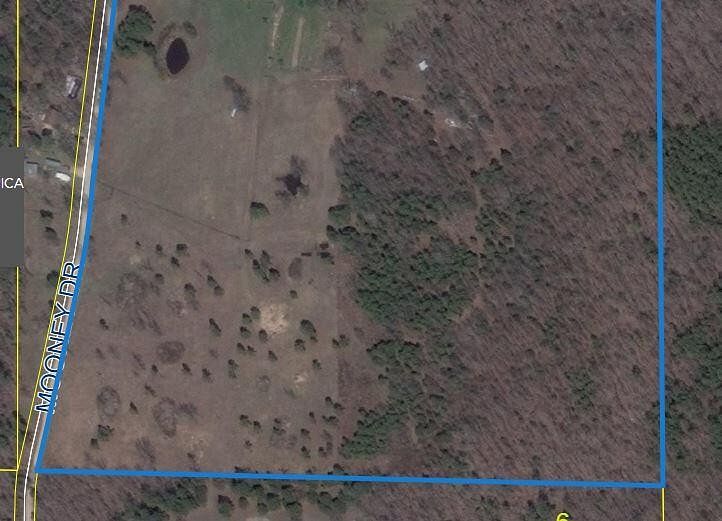 15 Acres of Agricultural Land for Sale in Licking, Missouri